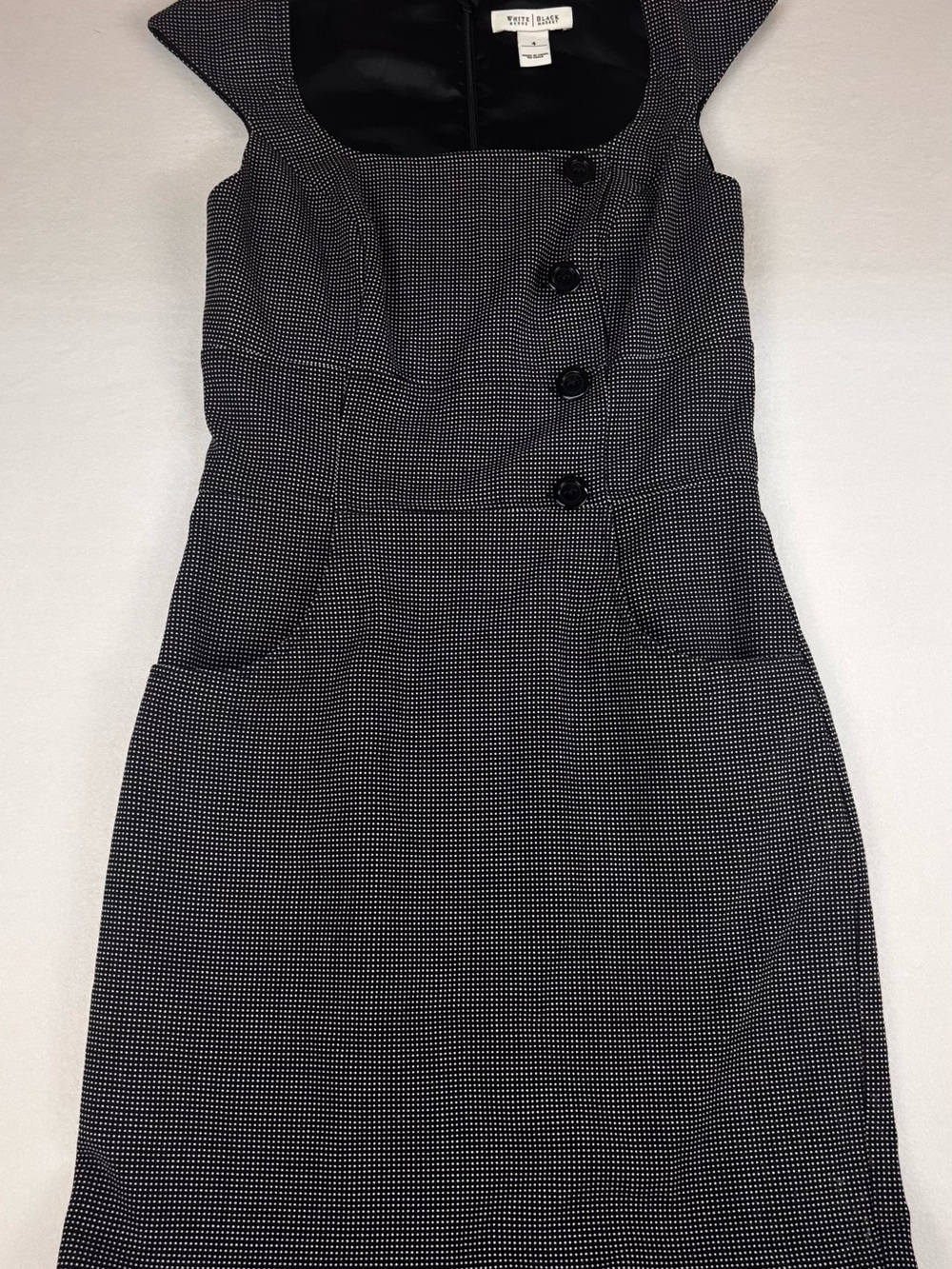 White House Black Market Black & White Cap-Sleeve Sheath Dress